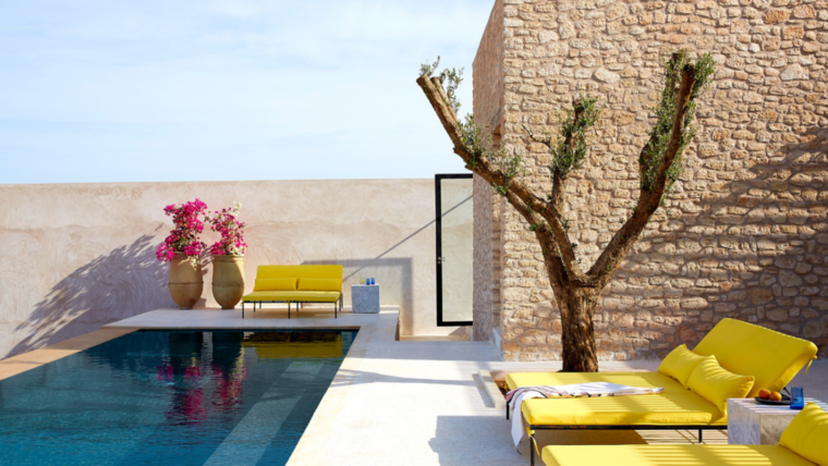 Hotel feito de pedra em Marrocos