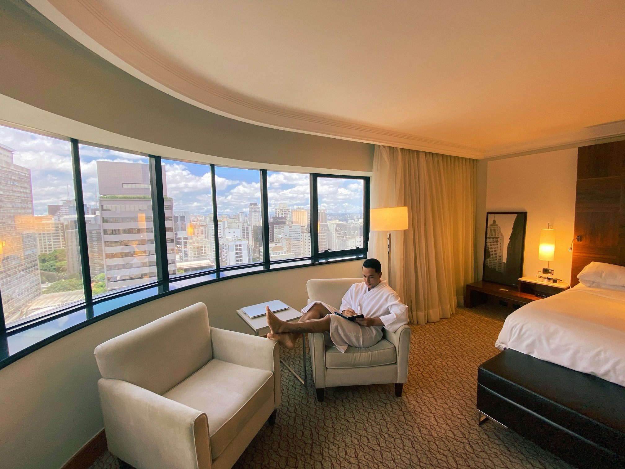 Vinicius Belo no Renaissance São Paulo Hotel | Foto: Check Hotels