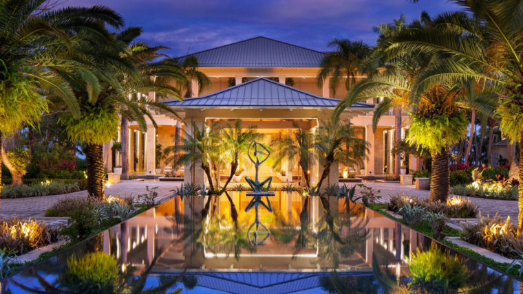 Exterior do St. Regis Bahia Beach Resort