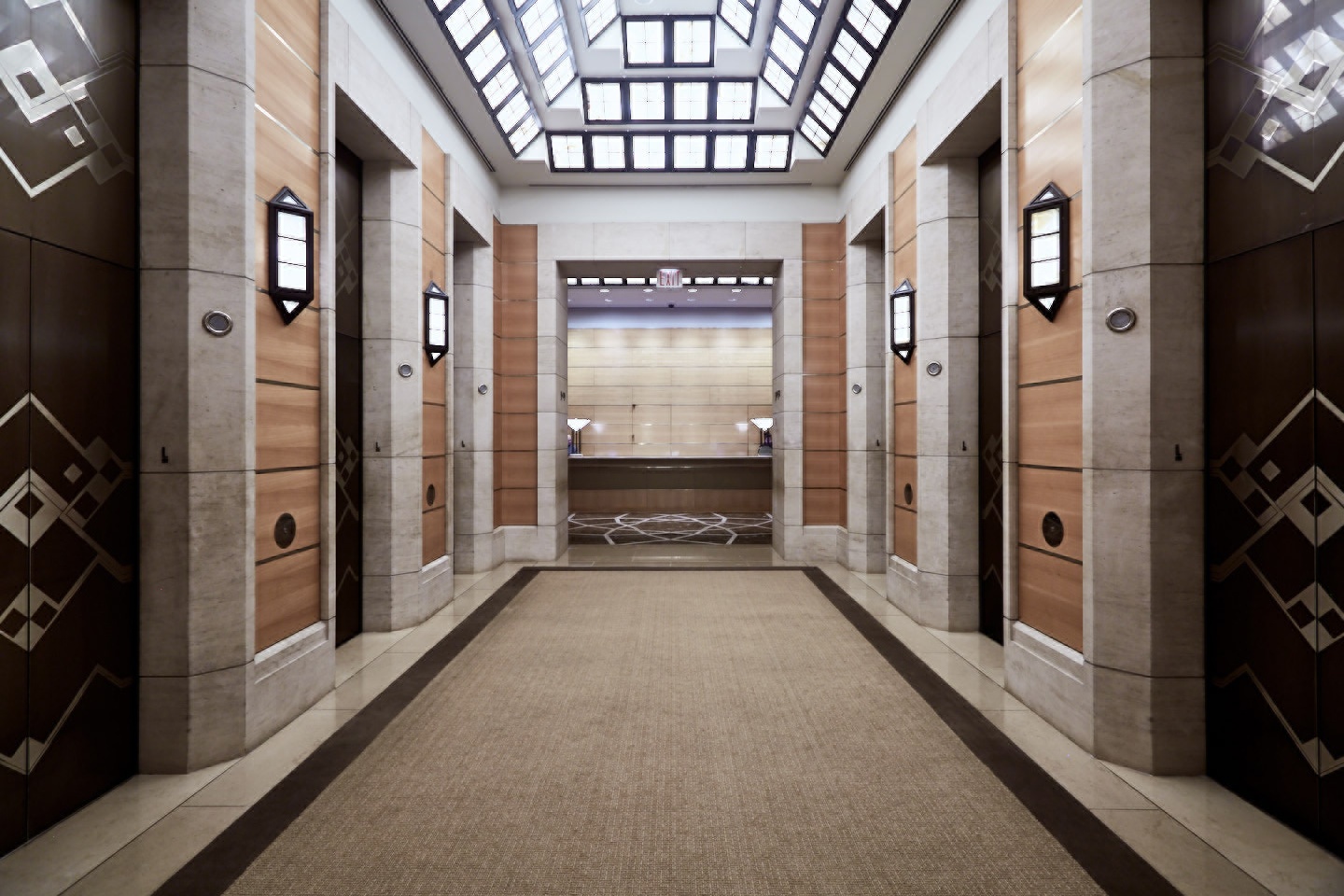 Hall Four Seasons New York