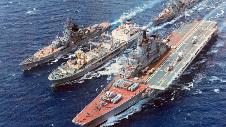 Binhai Aircraft Hotel no navio russo Kiev