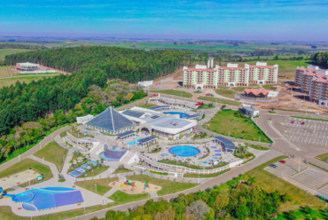 Resort Termas Romanas inauguração em Recanto Maestro