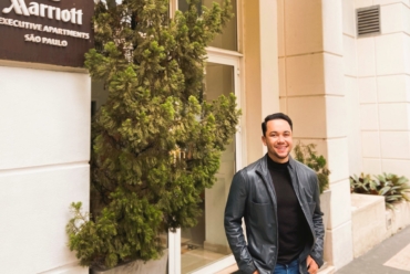 Vinicius Belo no Marriott Executive Apartments
