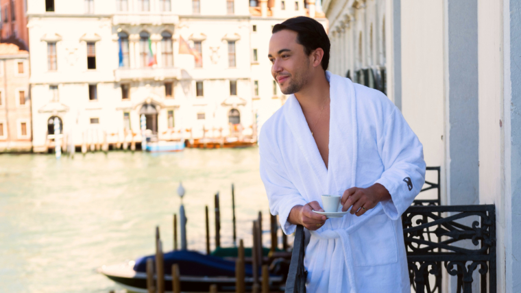 Vinicius Belo no Palazzina Grassi Veneza